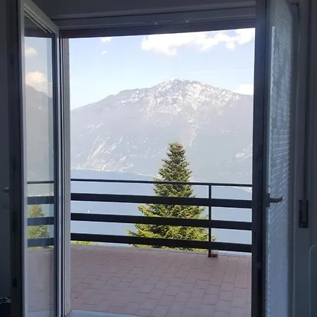 Traumblick Gardasee Apartment Tremosine